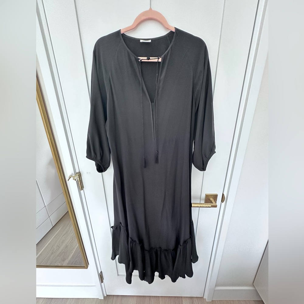 Elegant VILSHENKO Black Silk Dress